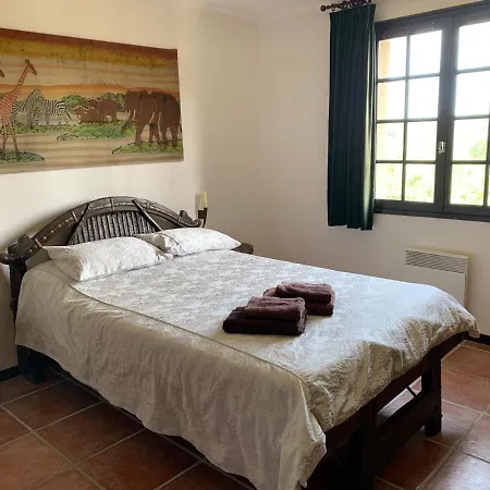 Villa Occitanie Bed and breakfast Preixan